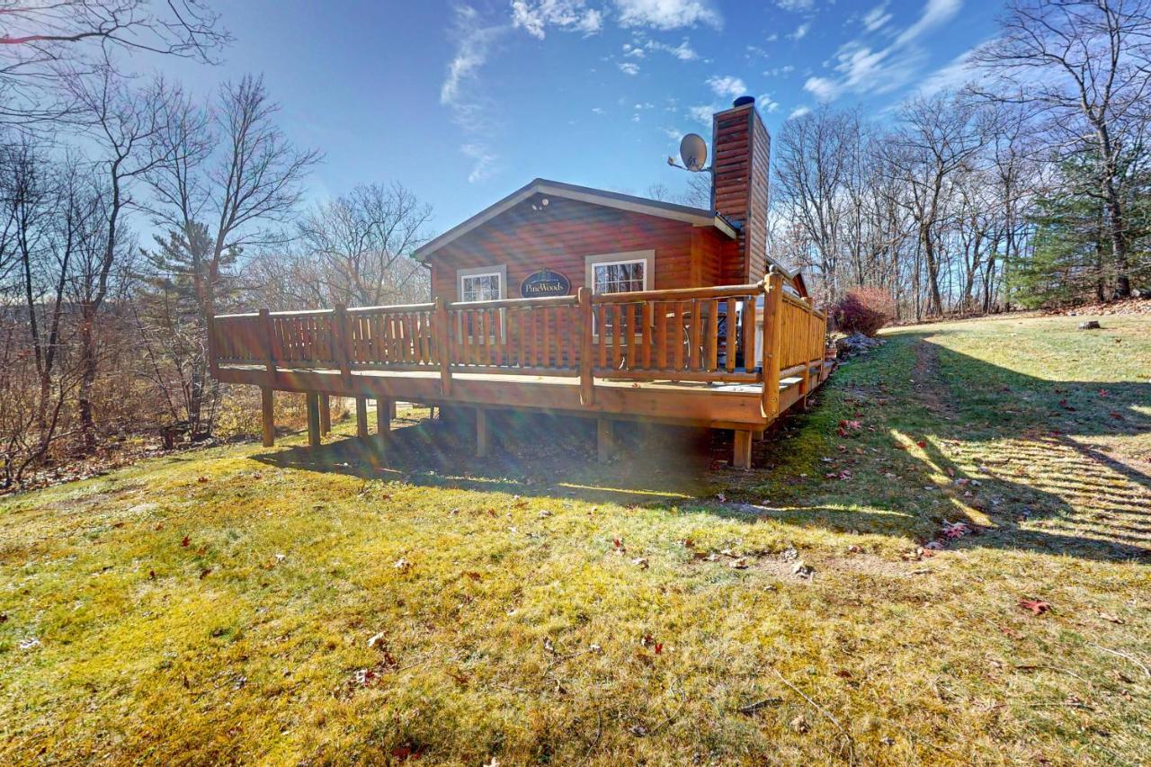 Pine Woods Cabin МакГенрі Екстер'єр фото