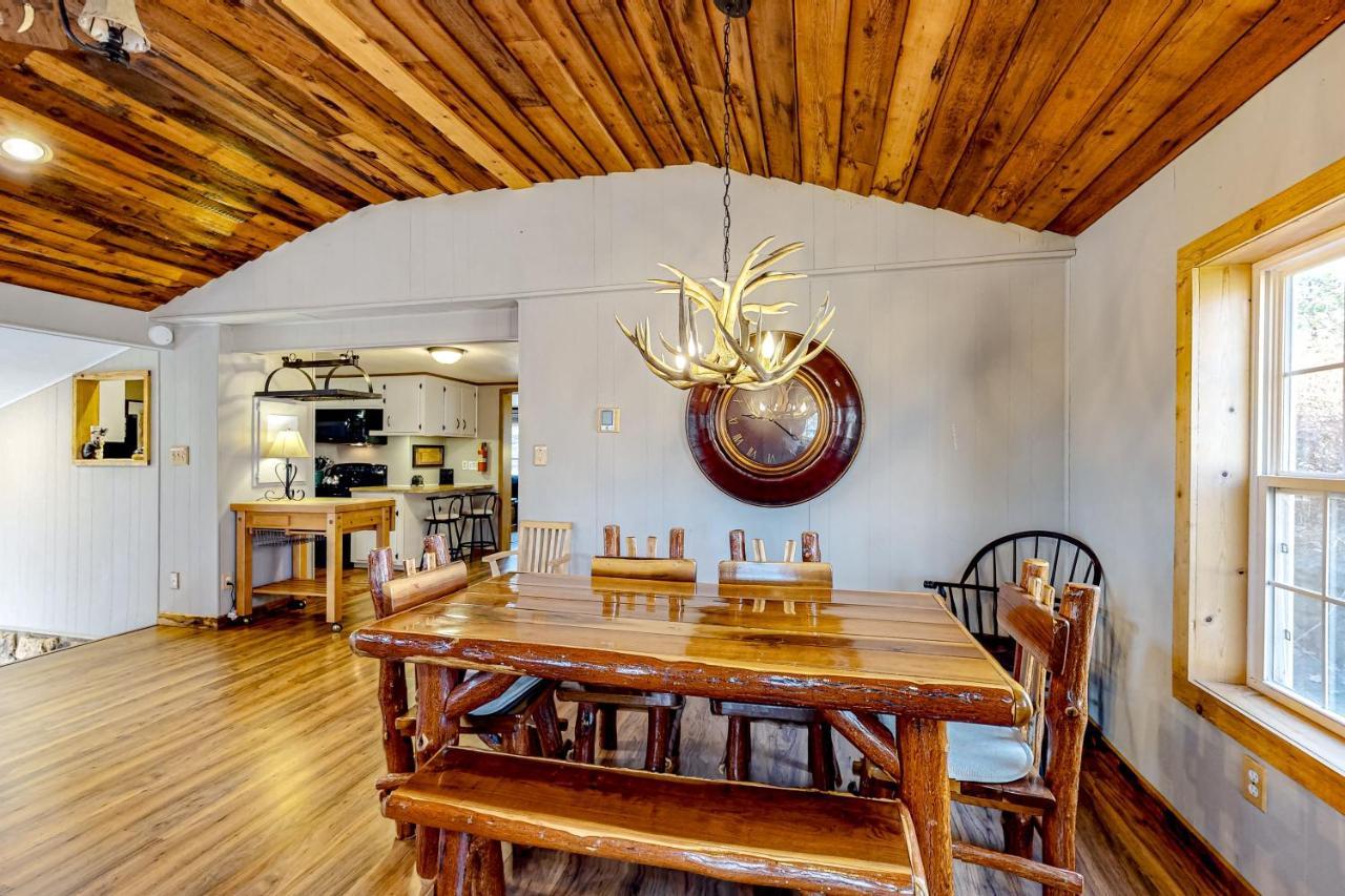 Pine Woods Cabin МакГенрі Екстер'єр фото